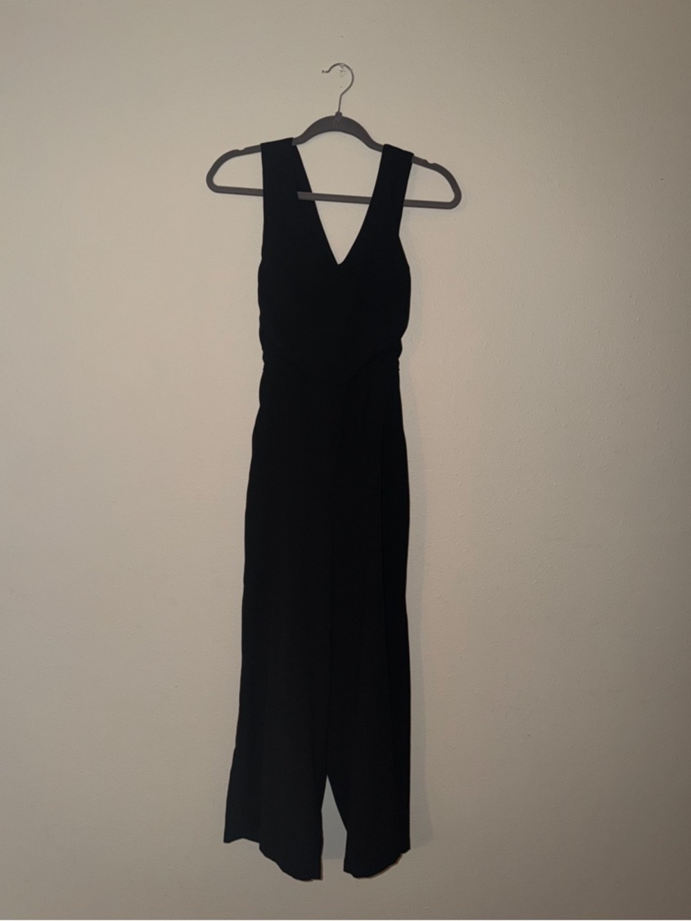 Bluivy Black V-Neck Jumpsuit